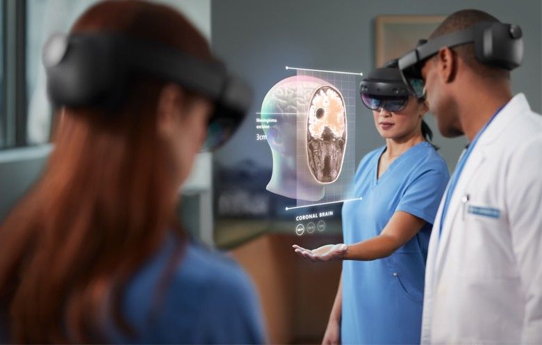 How HoloLens enhances nursing education and patient care?